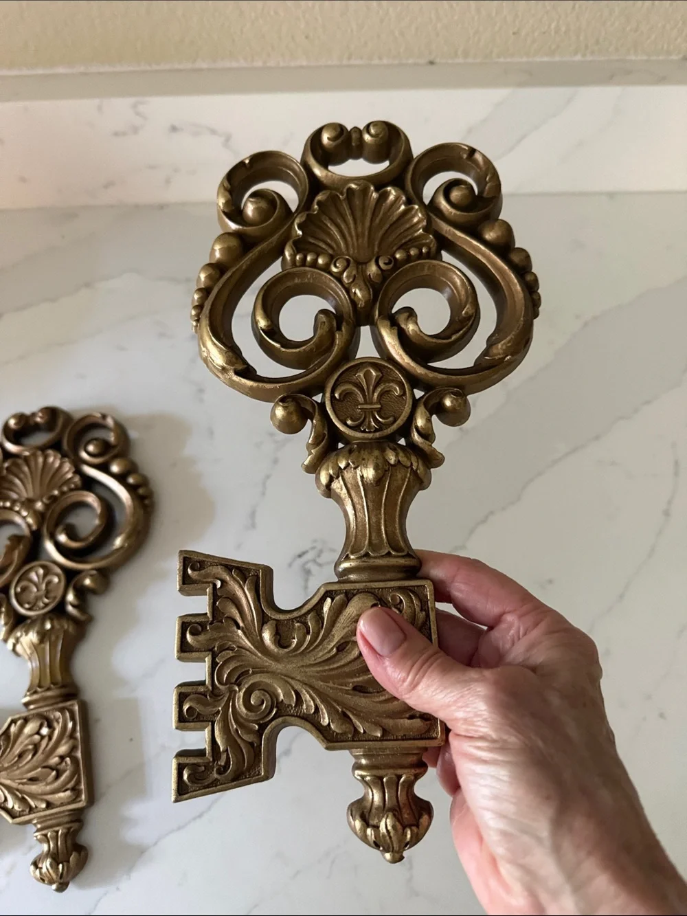 Vintage Dart Decorative Gold Colored Keys Set of 2